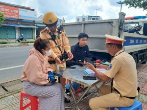 Cảnh sát giao thông Công an Tiền Giang triển khai thực hiện Thông tư 28 của Bộ trưởng Bộ Công an