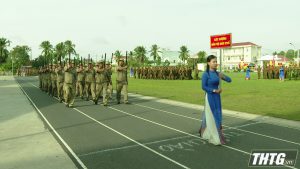 Tiền Giang long trọng ra mắt Lực lượng tham gia bảo vệ an ninh trật tự ở cơ sở