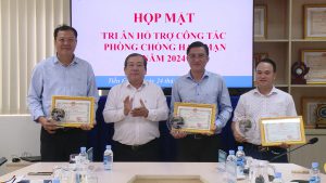 Công ty Cấp nước Tiền Giang tri ân các tổ chức, cá nhân trong công tác phòng, chống hạn mặn năm 2024